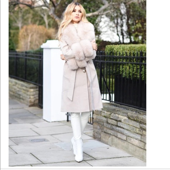 Popski London Cashmere Coat with Fur Accents - Picture 3 of 16